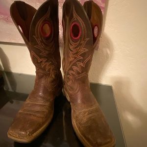 Men’s Ariat Cowboy boots